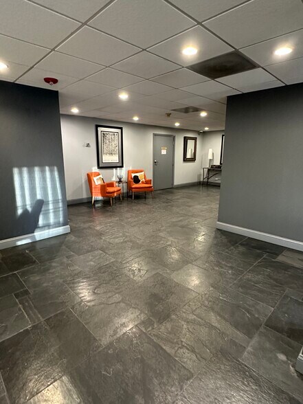 Building Photo - 888 N Logan St