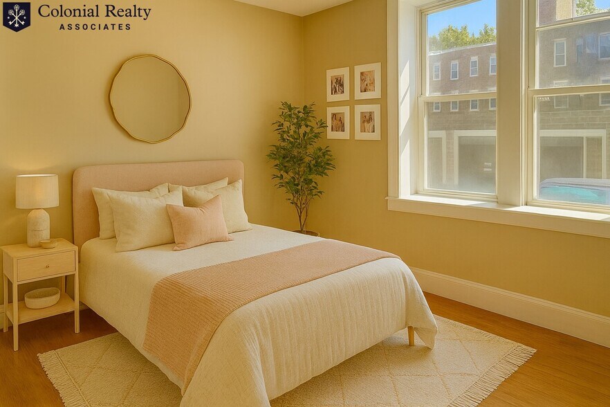 Building Photo - 72 Egmont St