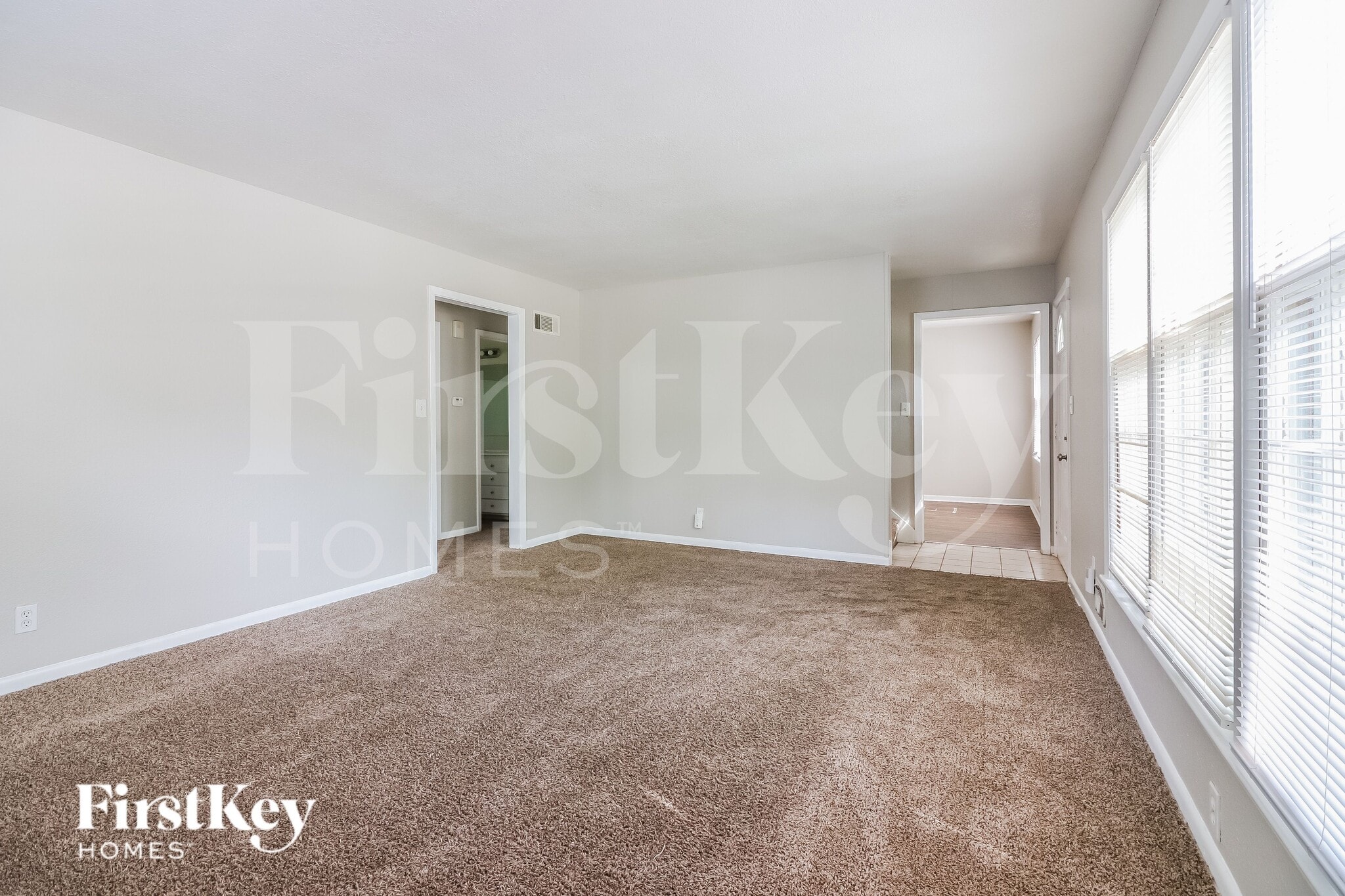 Building Photo - 3508 S Leslie Ave