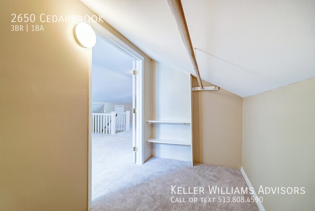 Building Photo - 2650 Cedarbrook-