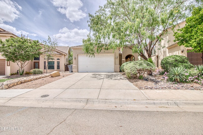 Building Photo - 12217 Sitting Bull Dr