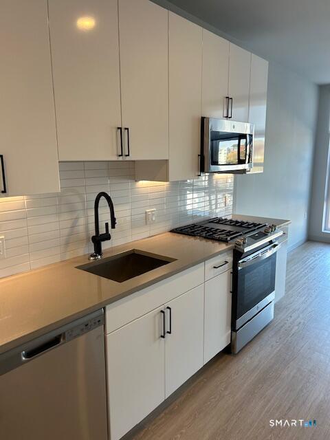 Building Photo - 711 Summer St