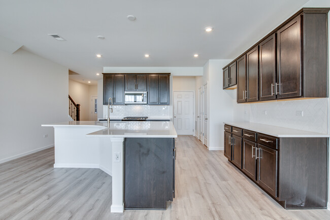 Building Photo - 2287 Ryegrass Ln