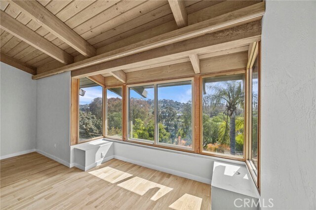 Building Photo - 4 Woodhaven Dr