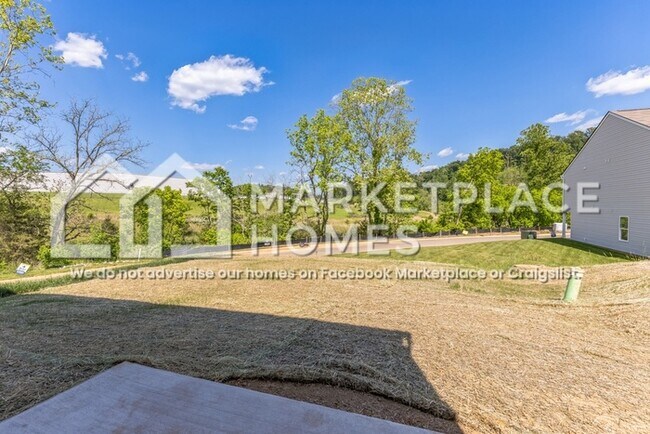 Building Photo - 702 Newtons Wy