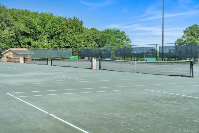 Building Photo - 269-10 Grand Central Pkwy