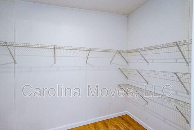 Building Photo - 78 Old McElhaney Rd