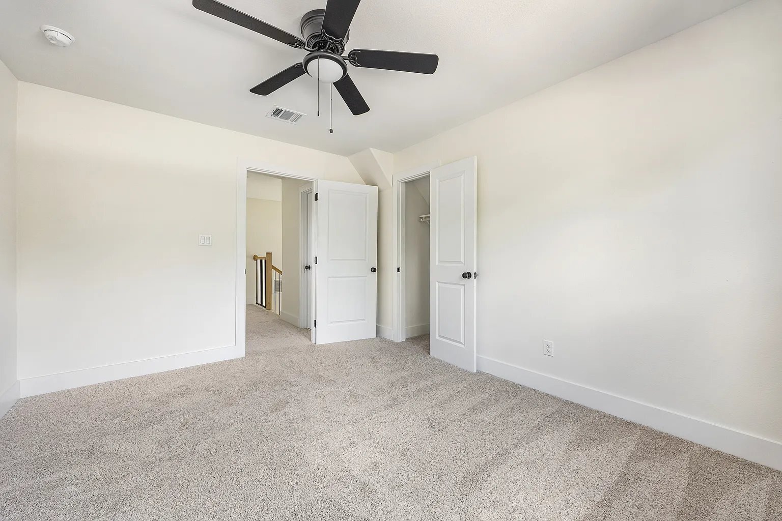 Building Photo - 2609 Dalgreen Dr
