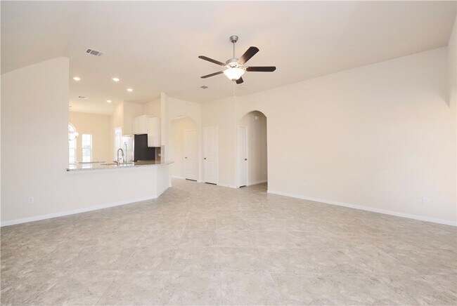 Building Photo - 1250 Chad Dr