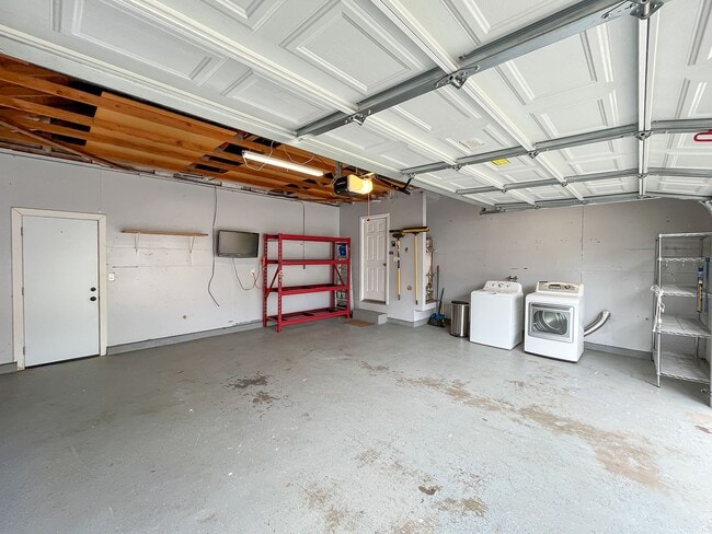 Building Photo - 3bd/2ba Single Story Vista Home With A/C