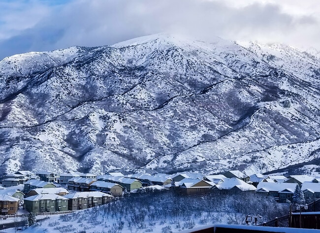 Building Photo - 1987 E Aspen Grv Ct