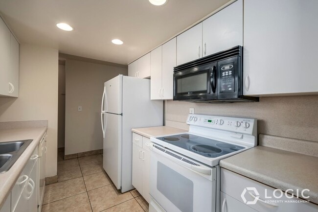 Building Photo - Gorgeous Home in Great Location!