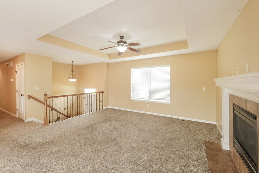 Building Photo - 705 Hibiscus Cir