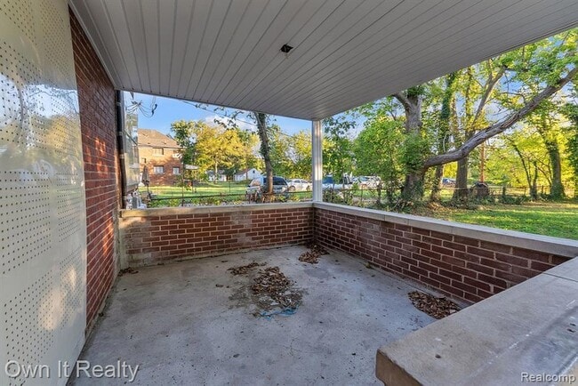 Building Photo - 4316 Lakewood St