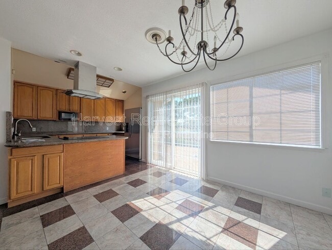 Building Photo - 5160 Ramsgate Dr