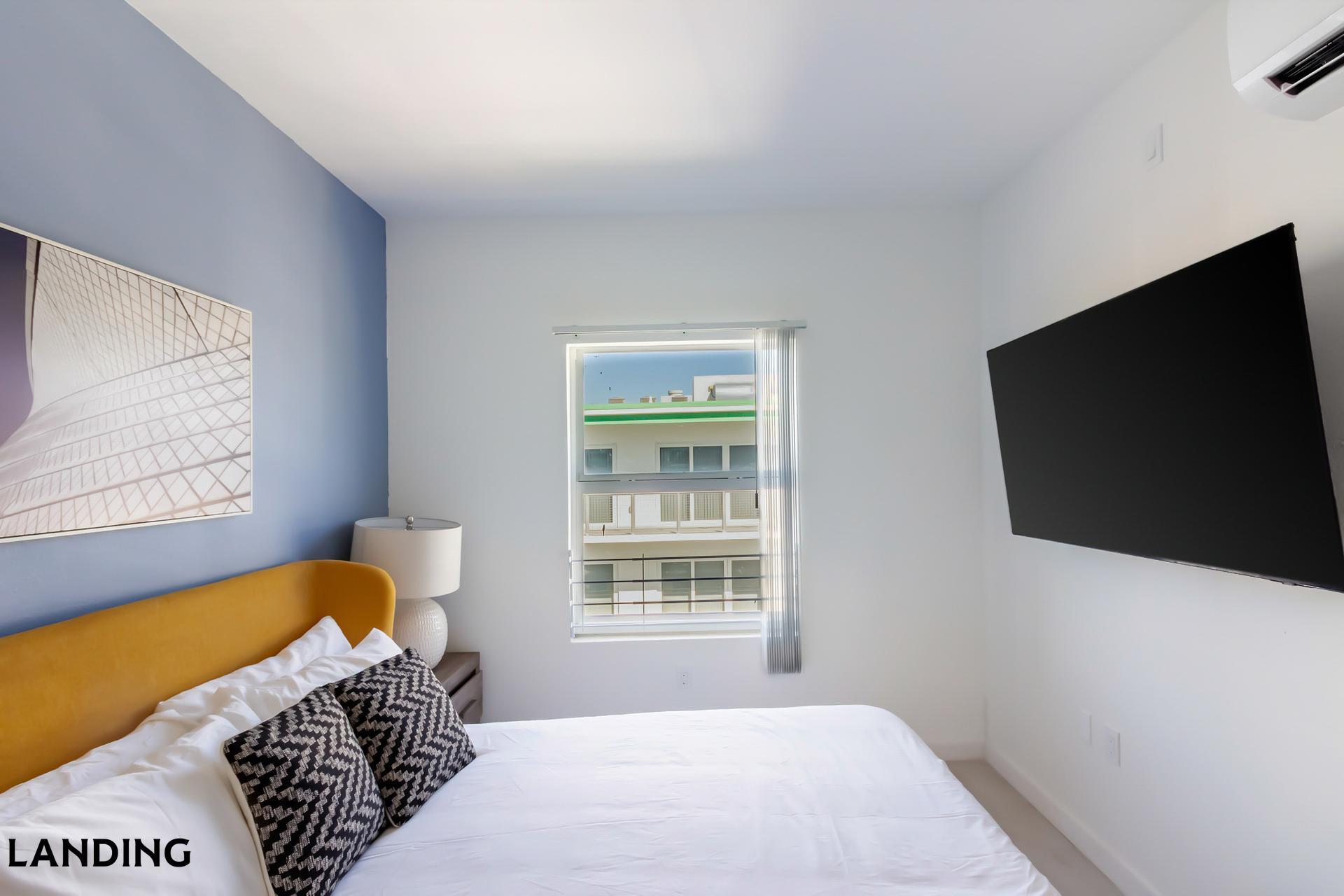 Building Photo - 25850 SW 140th Ct