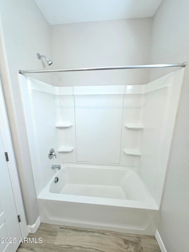 Building Photo - 40537 W Helen Ct