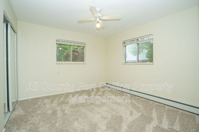 Building Photo - 508 Louise Ln