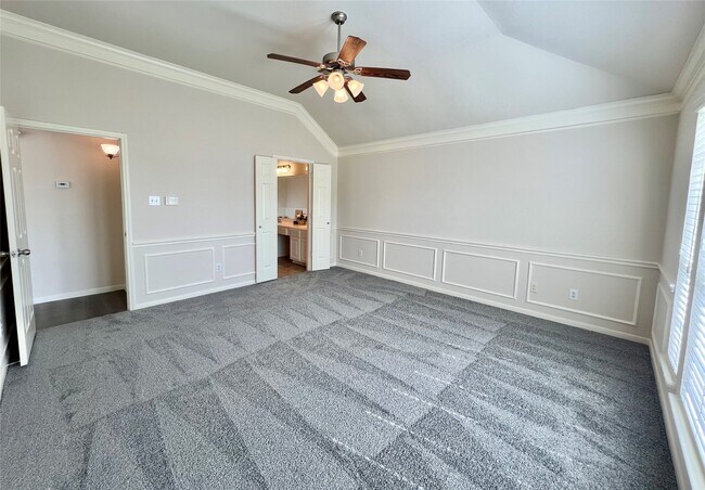 Building Photo - 128 Emerald Loch Ln