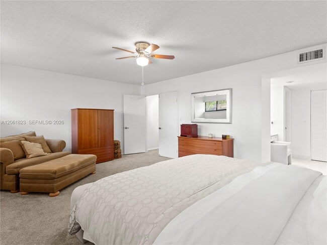 Building Photo - 8133 SW 86th Terrace