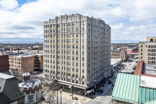Building Photo - Bryn Mawr Belle Shore