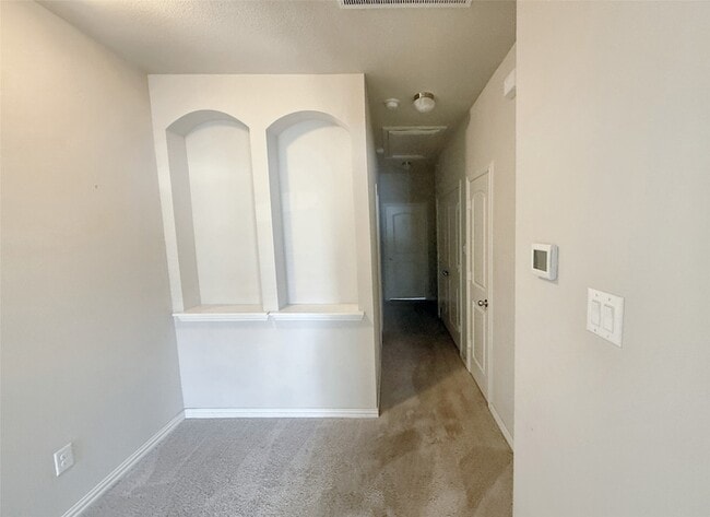 Building Photo - 2563 Adam Ln