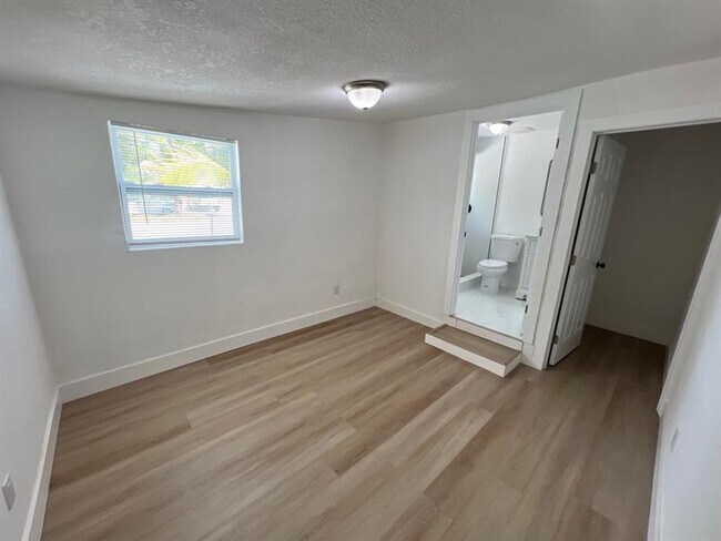 Building Photo - 10540 NW 28th Ave