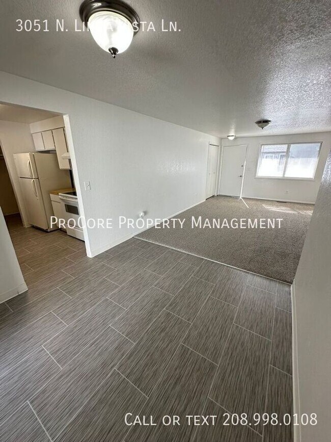 Building Photo - 3051 N Linda Vista Ln