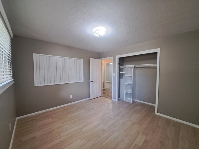 Building Photo - 775 S 2100 E