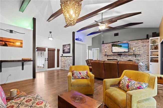 Building Photo - 10380 SE Jupiter Narrows Dr