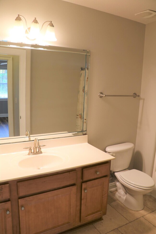 Building Photo - 6420 Old Harbor Ct