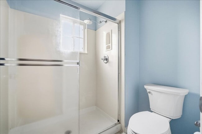 Building Photo - 3224 Via Verde Terrace