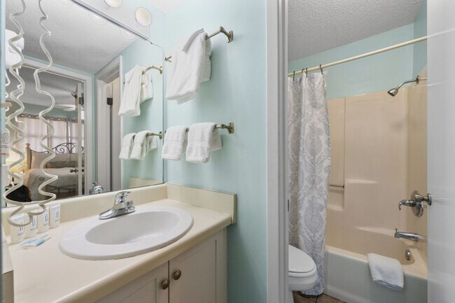 Building Photo - 24522 Perdido Beach Blvd