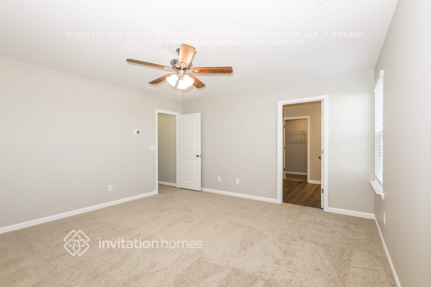 Building Photo - 521 Almere Dr