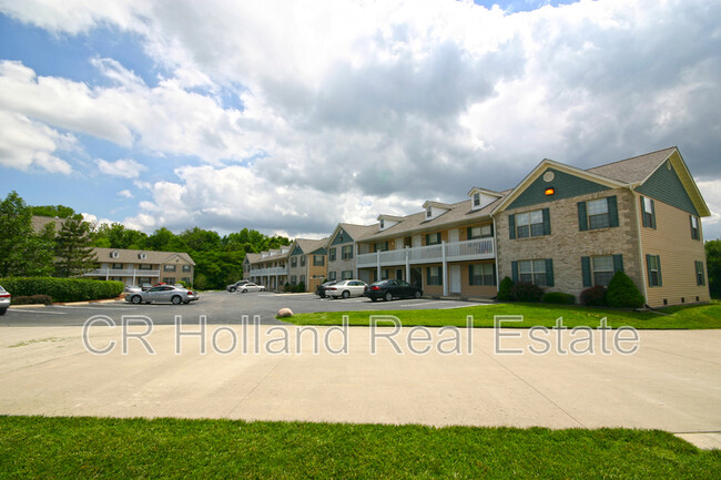 Building Photo - 1690 Shadow Ridge Ct