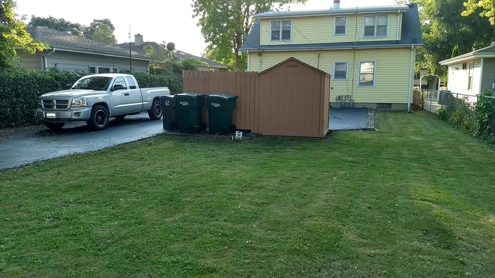 Back yard - 2541 Gilead Ave