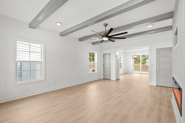 Building Photo - 113 ARBOR RIDGE CIR