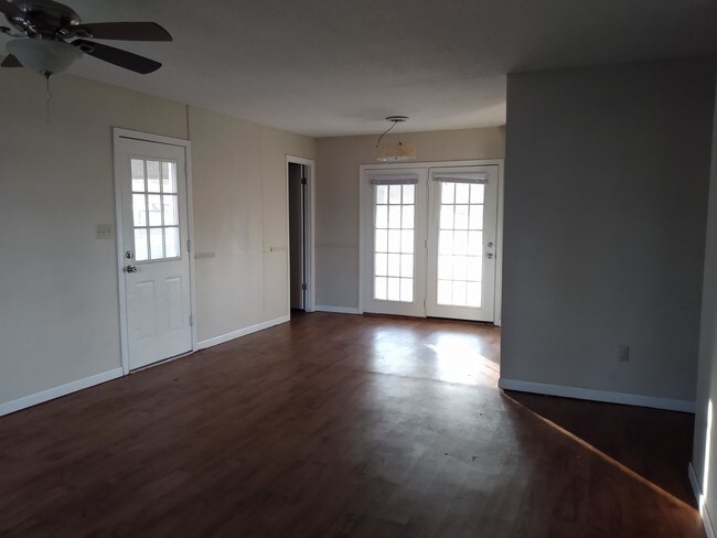 Building Photo - 510 N 12th St