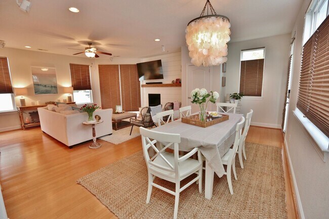Building Photo - 3-Bedroom Condo 1/2 Mile from Oceanfront! Stainless Steel Appliances - Granite Counter Tops - All...
