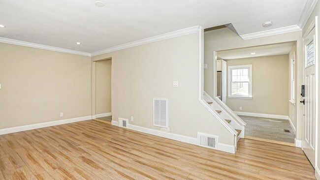 Building Photo - 2282 3rd St