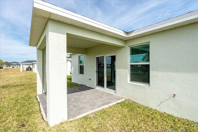 Building Photo - 6346 Windwood Wy