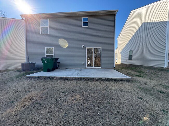 Building Photo - Located in Creedmore Hills a 4BR/2.5BA home with 2 car garage