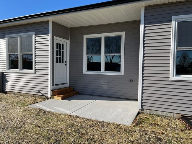 Building Photo - 956 Partridge Cir