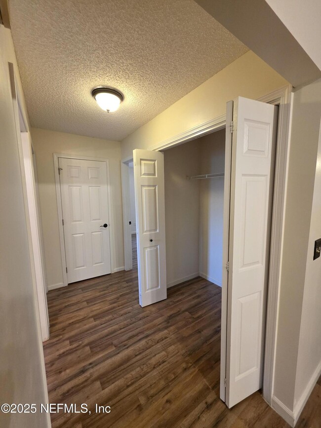 Building Photo - 7589 Fawn Lake Dr S