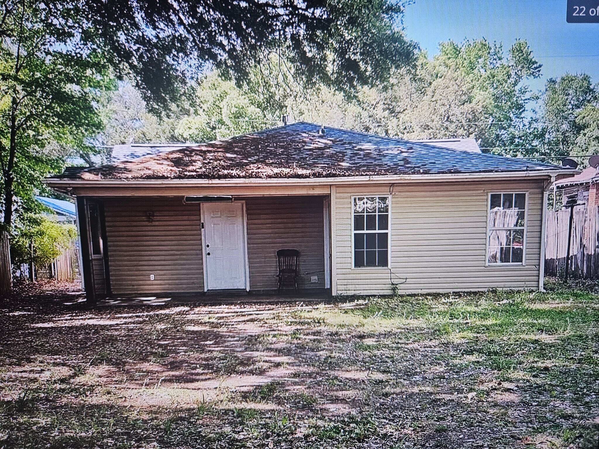 Building Photo - 1204 Seneca St