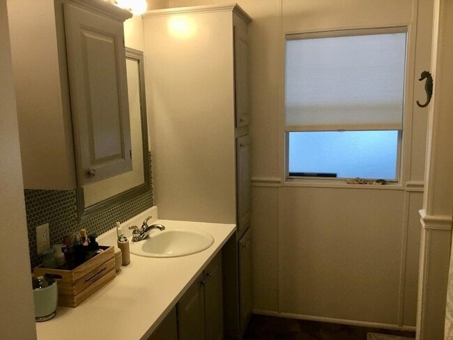 Building Photo - 6765 Spanish Lakes Blvd