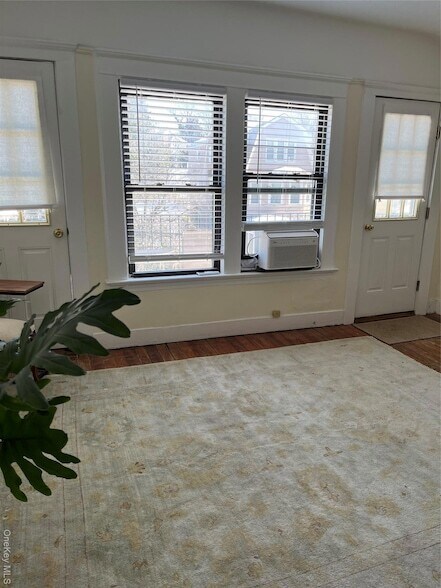 Building Photo - 51 Parkway Rd