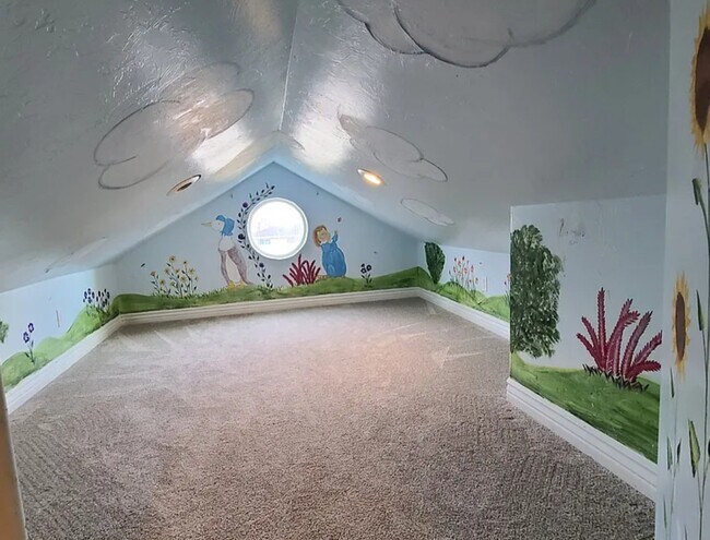 Building Photo - 3425 Owen St