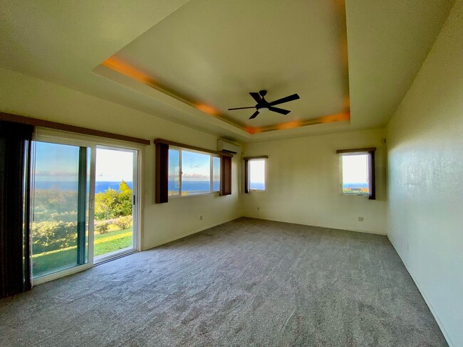 Building Photo - Gorgeous Custom Home with Amazing Ocean Vi...