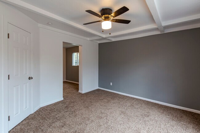 Building Photo - 4535 E 14th St